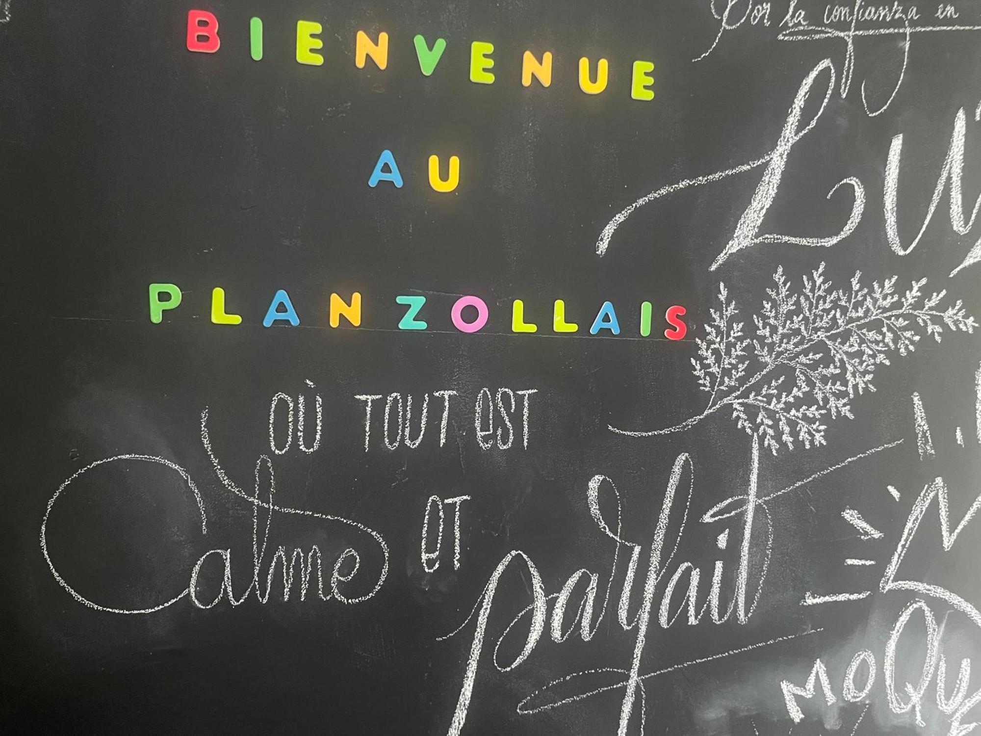 Le Planzollais Villa Planzolles Bagian luar foto
